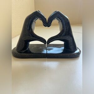 Finger Heart Shaped Hands Resin Bookends - Black Speckled
